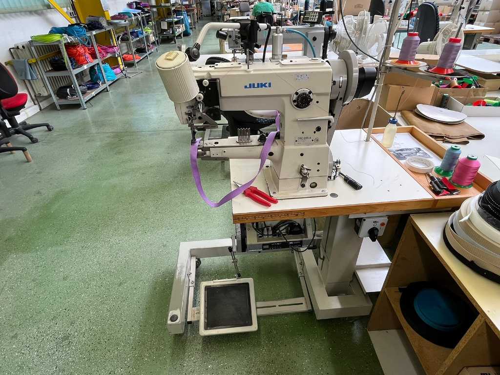 1996 JUKI DSC-245-4 naaimachine