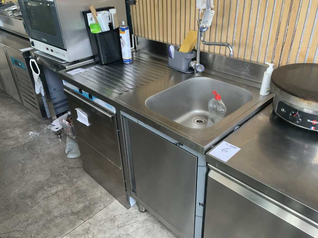 Saro Glass dishwasher with sink