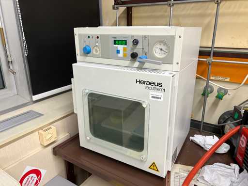 Heraeus - VT6025 - Forno per riscaldamento e asciugatura a vuoto