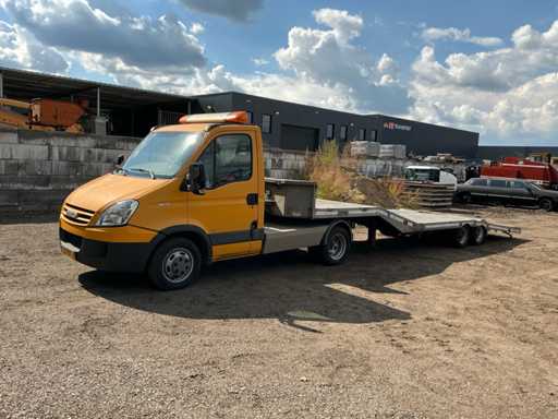 2008 Iveco Daily 35c15 BE Kombination mit Veldhuizen P47-2A Auflieger