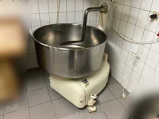 Kemper profesjonalny wyrabiacz do ciasta / kocioł do mieszania (90cm)