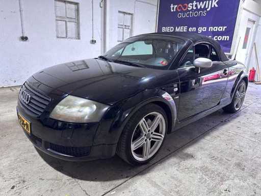 Audi - TT Roadster - 1.8 5V Turbo - GD-736-H - 2004