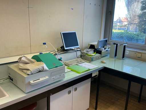 Labsystems iEMS Reader MF Spectrofotometer