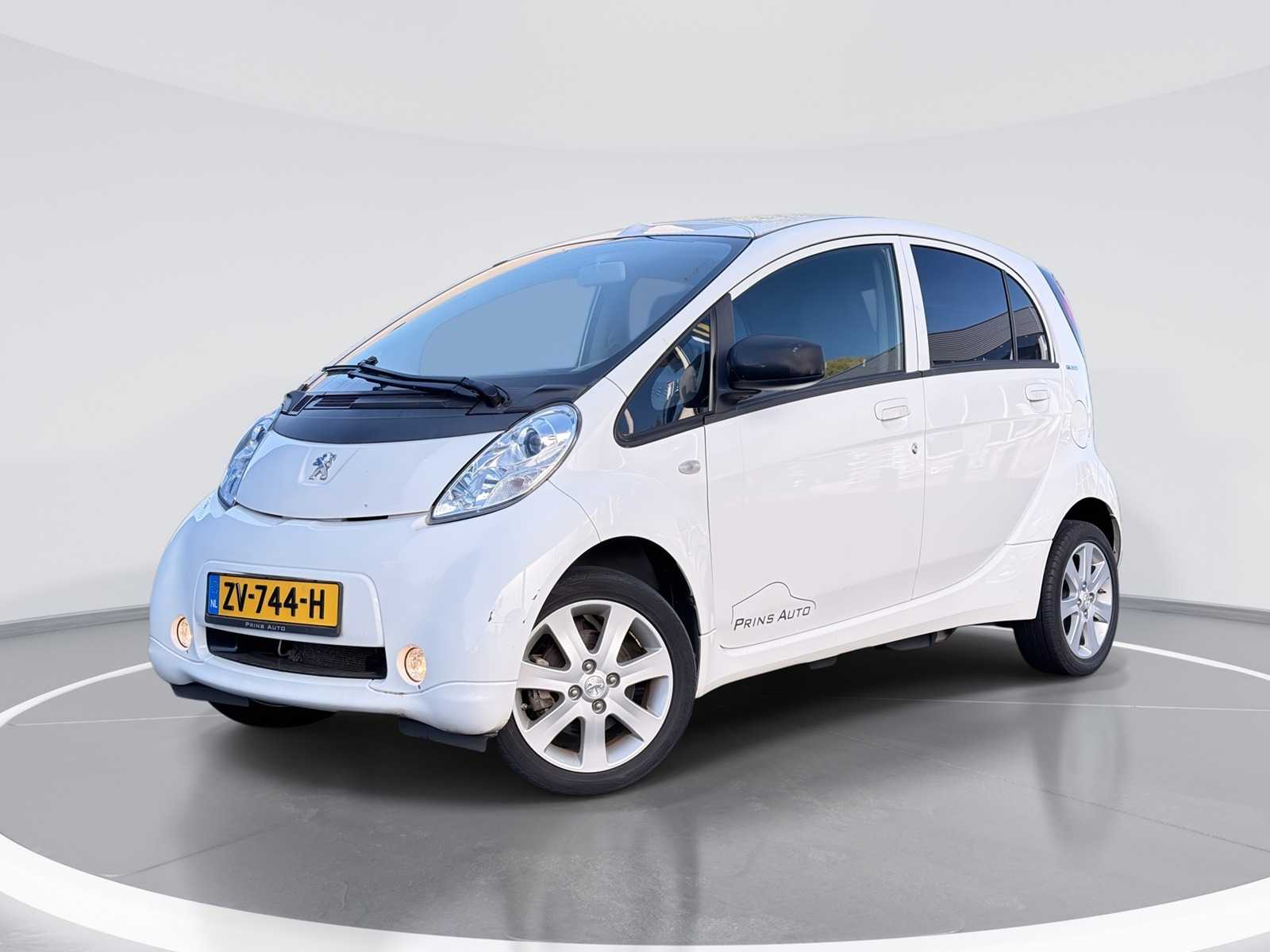 Peugeot iOn Active 2019 | ZV-744-H
