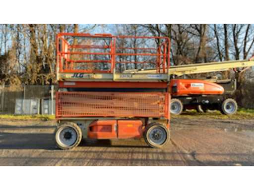 83bbbd73-be7b-4ea0-a6f6-f913faa166e6.mp4