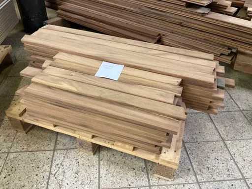 Lattes d’Afromosia en lot (93x)