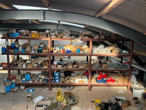 Serie de diverse șuruburi, piulițe și șuruburi