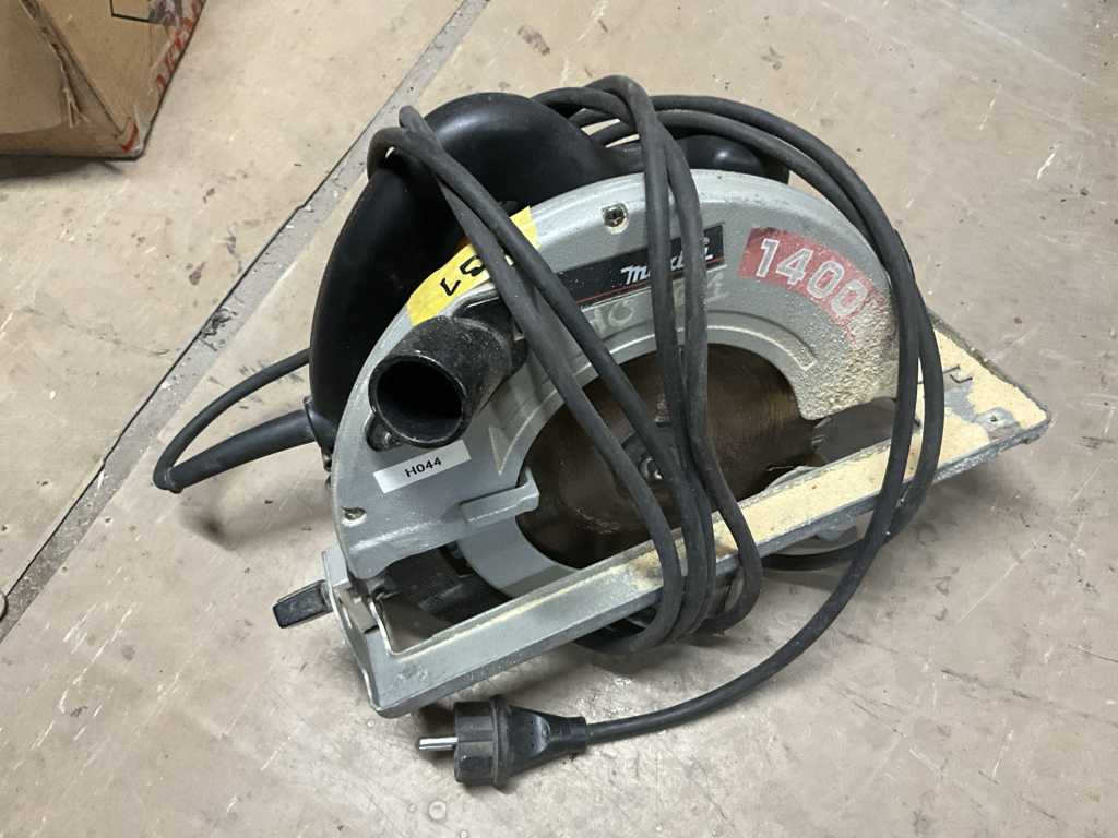 Circular saw MAKITA 5705R