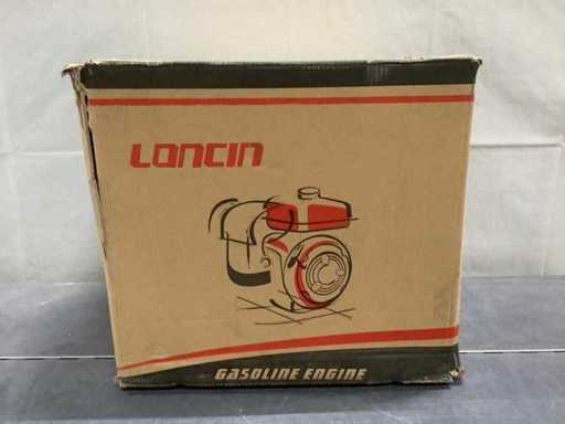 Honda Loncin G390FD-D (=Loncin seria G390 z rozruchom elektrycznym + PTO) Mocny, czterosuwowy silnik benzynowy o pojemności 389 cm³ z rozruchom elektrycznym. Nadaje się do generatorów, pomp, sprzętu budowlanego i kruszyw podobnych do klasy Honda GX390.