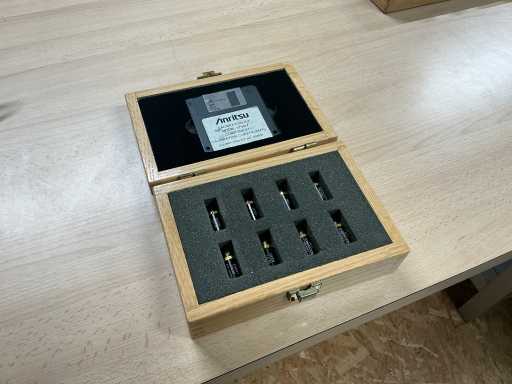 Anritsu 3750LF Calibration Kit