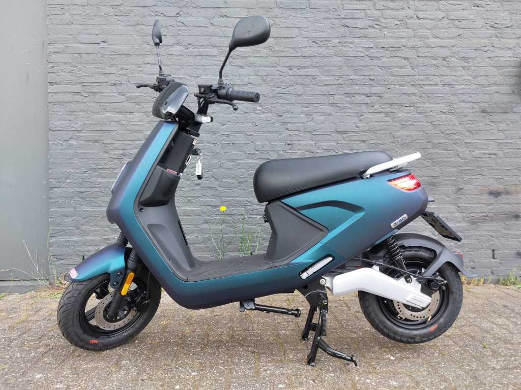 2024 Iva Moped E-Go S4 Chameleon E-scooter