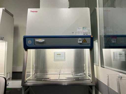 Stazione di Sicurezza Microbiologica THERMO SCIENTIFIC HERASAFE KSP12