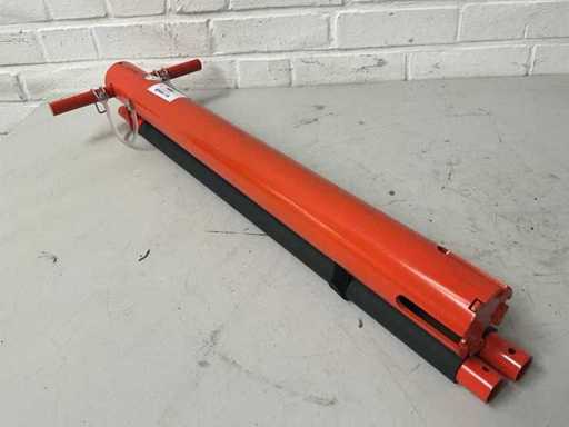 Hand control unit for ground screws