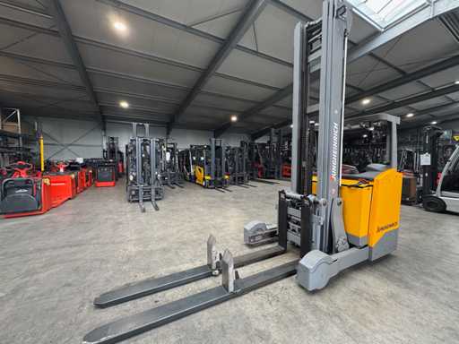 2016 Jungheinrich ETV312 Reachtruck 3e + 4e Vorken 115-240cm Camera Triplex 842cm