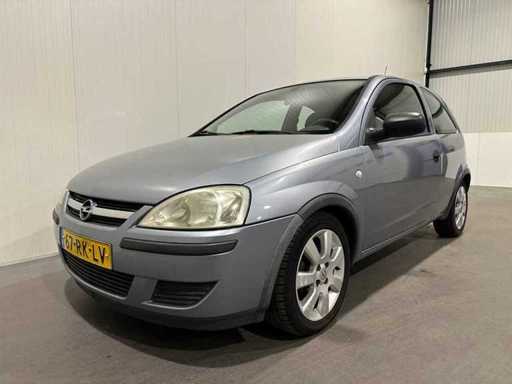 Opel Corsa 1.2-16V Rhythm 67-RK-LV