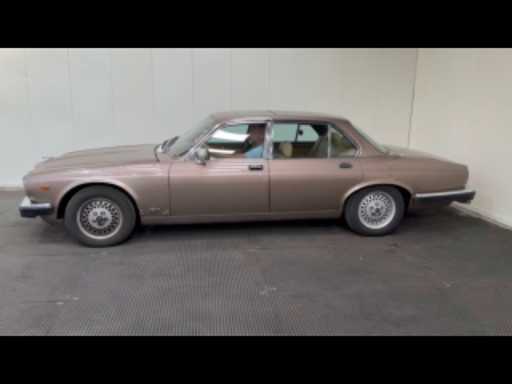 6150b6f9-9dab-4e6b-b25f-3b99f6075cac.mp4