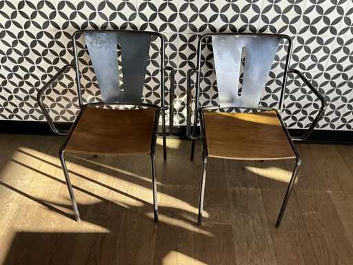 Satellite - Chaise de restaurant industriel avec accoudoirs (6x)