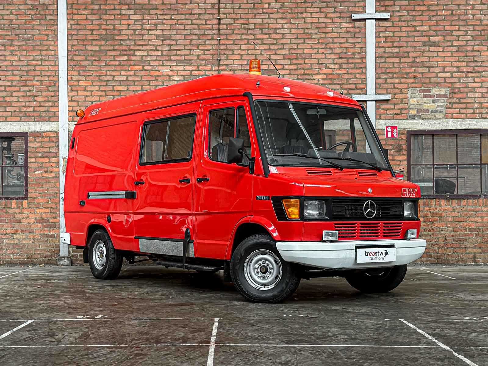 Mercedes-Benz Van 310D High G.V.W. Long/Low 95 PS 1994, V-76-NGP