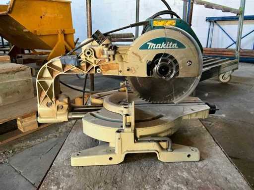 Makita LS1214F Afkortcirkelzaagmachine