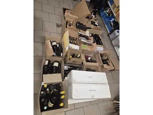 Batch of several wines