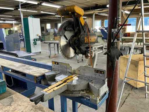 Sega da taglio trasversale DeWalt DW708-QS