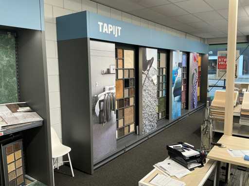 Półki z żelaznymi ścianami