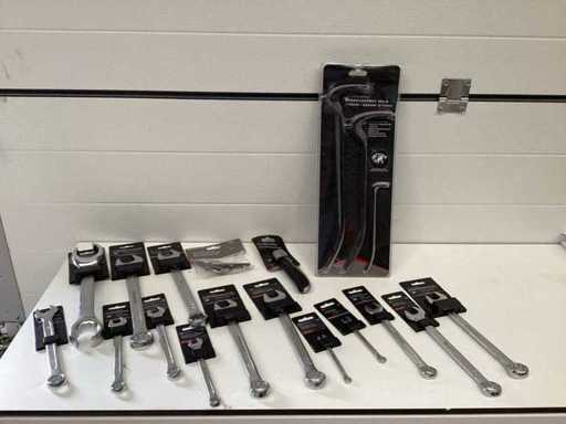 Set de unelte pentru industrii, diverse articole