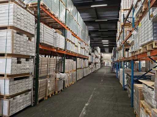 Clearance auction PVC, Laminate and Parquet floors