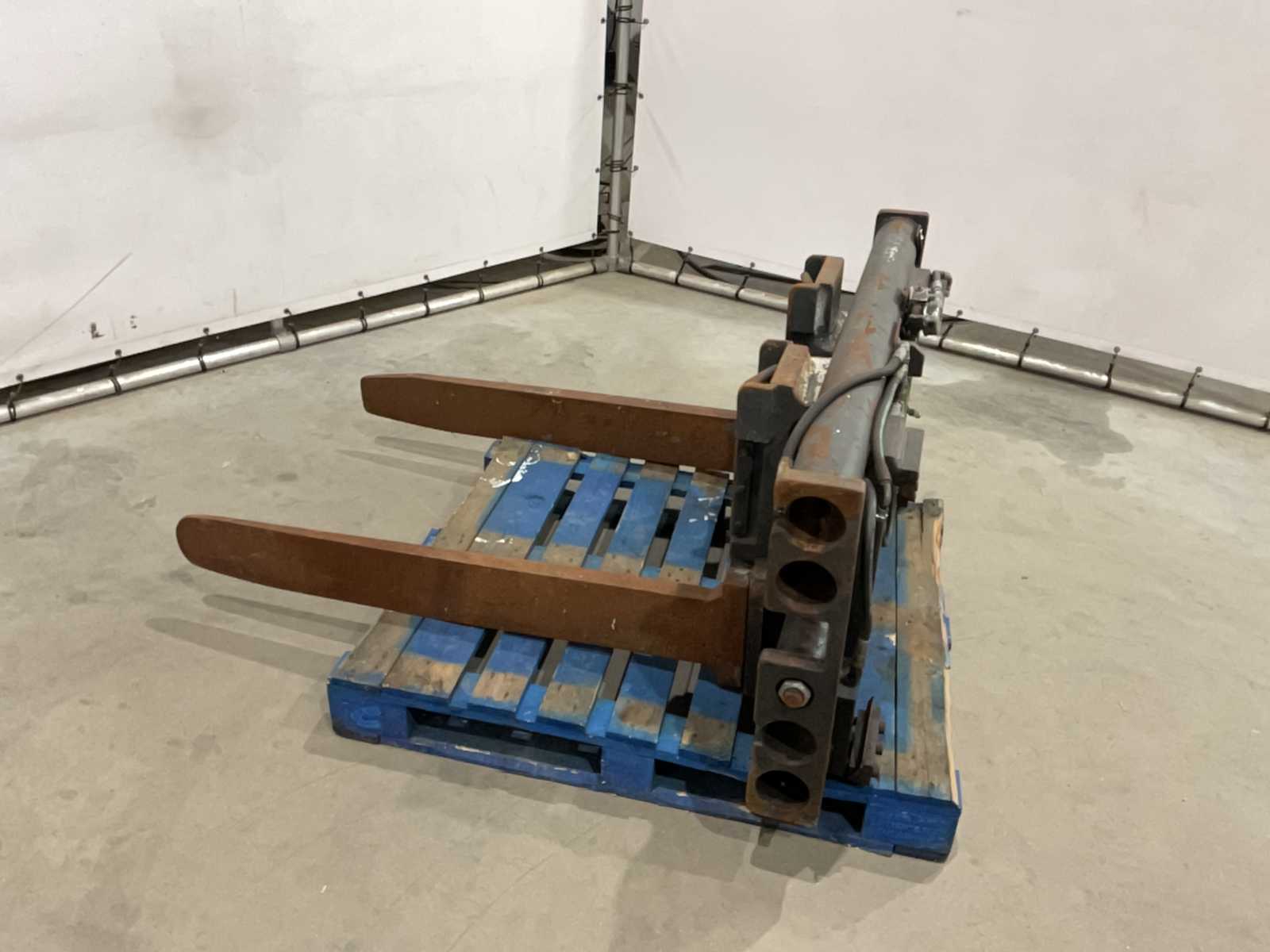 Little Giant – CBL4860 HMSS-ER – Forklift attachment