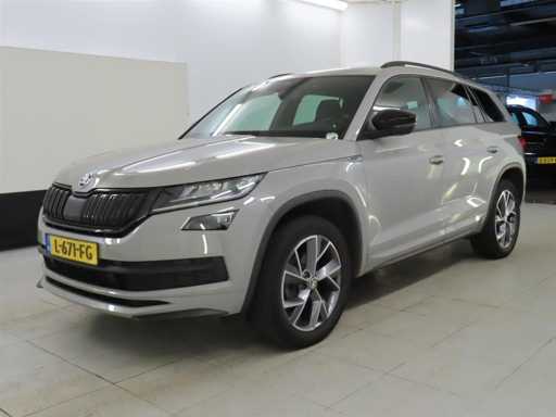 Skoda - Kodiaq - 1.5 TSI Sportline Business 7persoons 2021 | L-671-FG