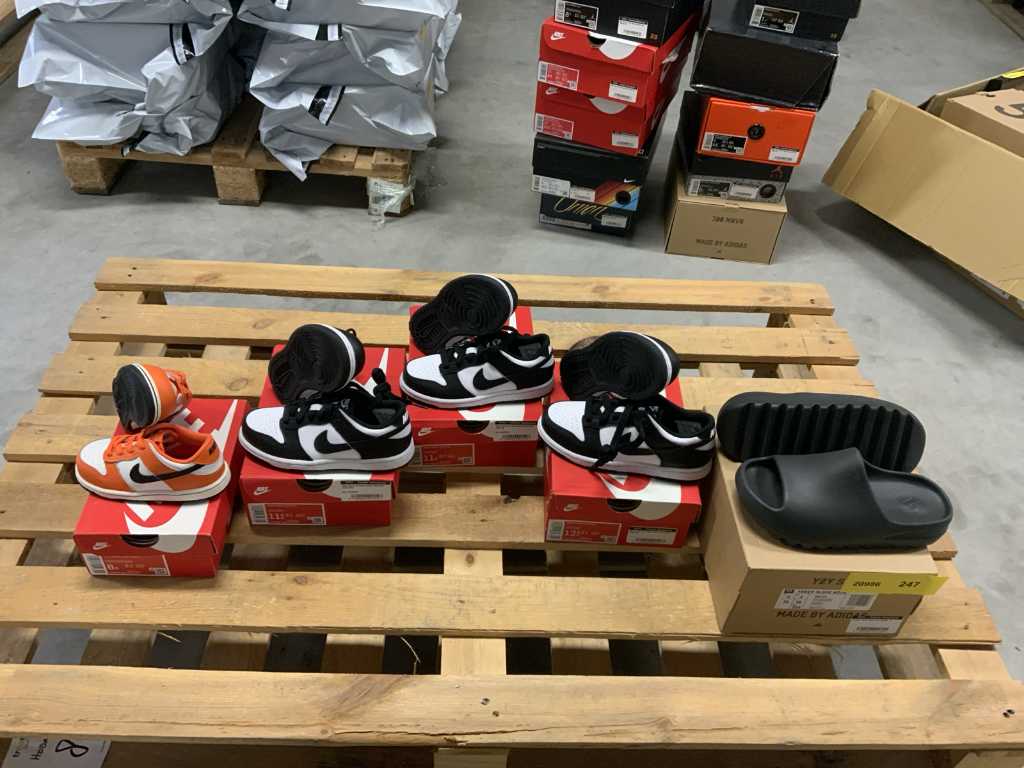 Dziecięce sneakersy Nike/adidas (5x)
