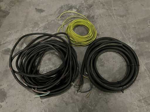 Partij kabels: 20mtr 5G6mm, 33mtr H07V-R aardedraad, 9mtr 5G8mm