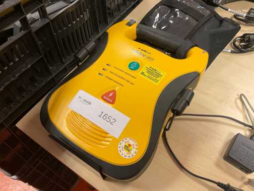 Defibtech Lifeline Defibrillator
