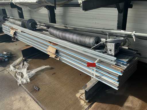 Oberkopftür (4,50x4,67 m)