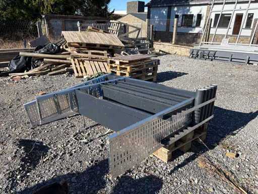 Étagères de camionnette