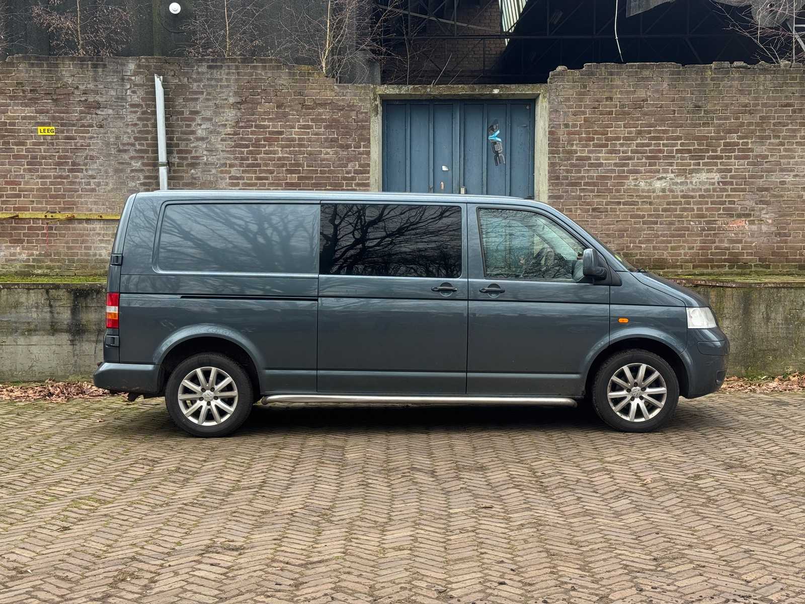 Volkswagen Transporter 2.5 TDI 340 172pk 2005 DSG 