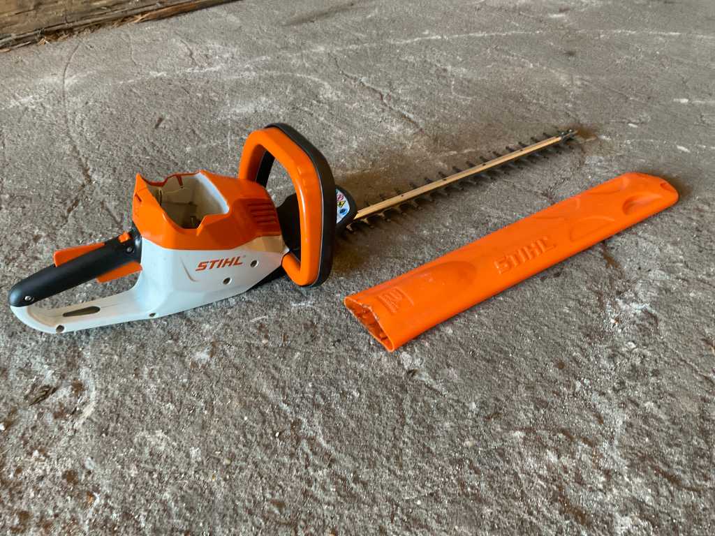 Stihl hedge deals trimmer hsa 56