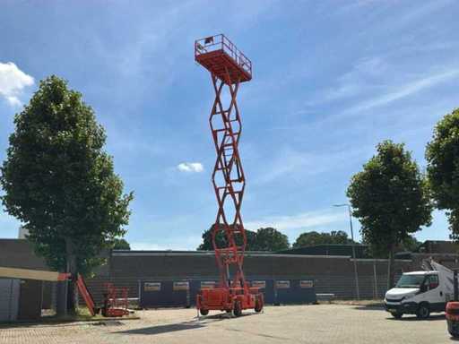 SkyJack SJ 9250 2018 Plateforme aérienne 4x4