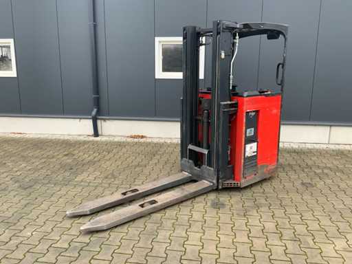 2020 Linde L1600R Stacker