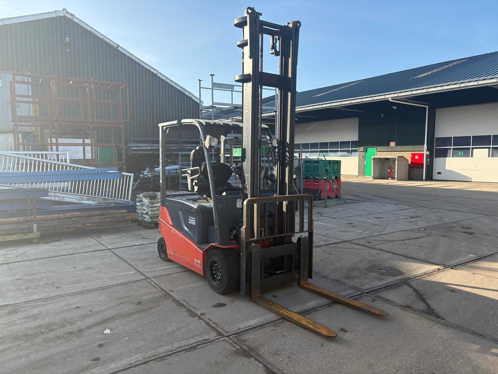 Toyota – 2015 – 8FBMT35 – Forklift