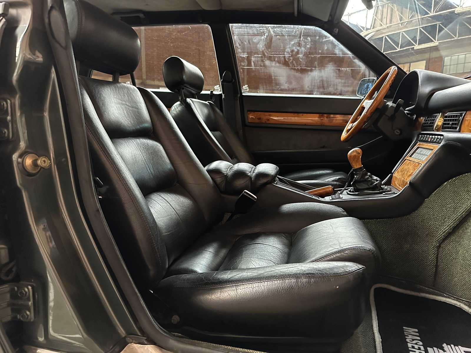 Maserati 424 245pk 1990, SJ-ZH-13