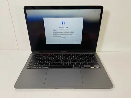 Apple MacBook Air 13", Apple M1 Pro, 8GB RAM, 251GB NVMe Laptop