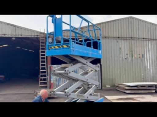 b9c09388-c8b9-4257-9605-482119bbaf0d.mp4