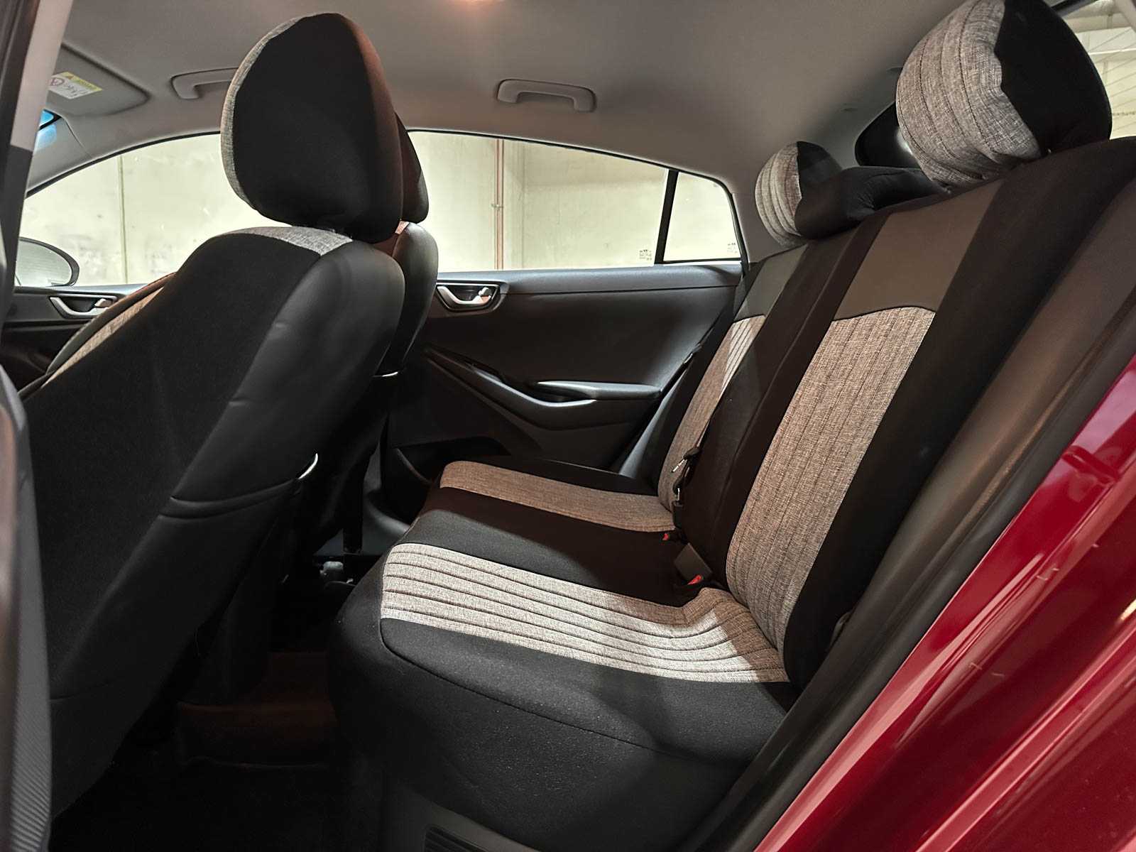 Hyundai IONIQ 1.6 GDi Comfort 141pk 2019 Plug-In Hyrbid (Origineel-NL), XS-254-P