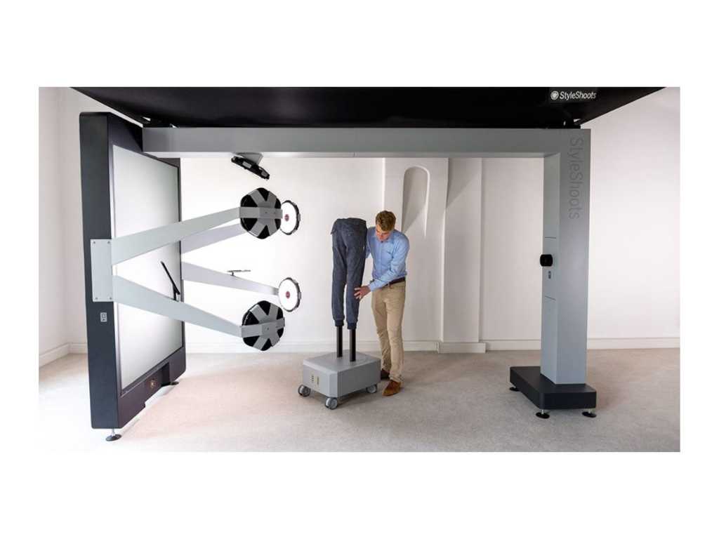 Profoto - Vertical - Fully automatic Photo Studio for Ecom