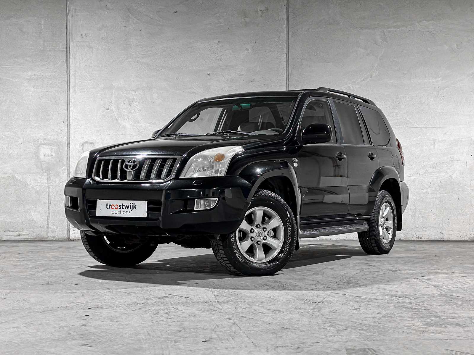 Toyota Land Cruiser 3.0 D-4D VX HR Window Van 164hp 2006, VHV-81-H