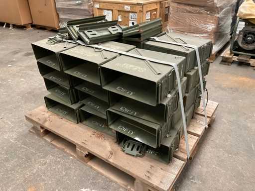Ammunition boxes (24x)