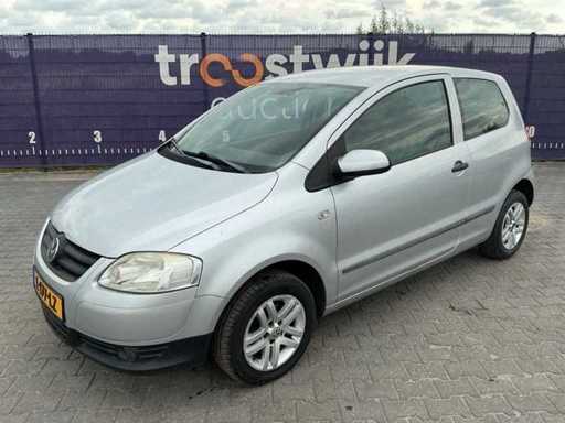 2005 - Volkswagen - Fox - 1.4 Trendline - Car