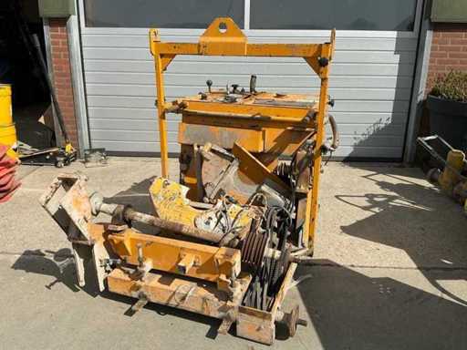 1997 Lunzen VZM600 Asphalt and Concrete Saw