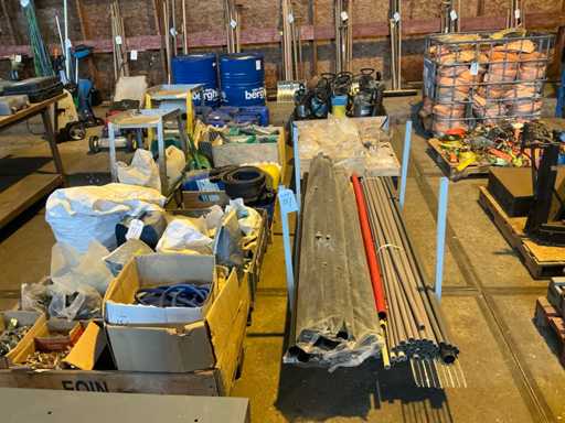 Other concrete accessories (10x)